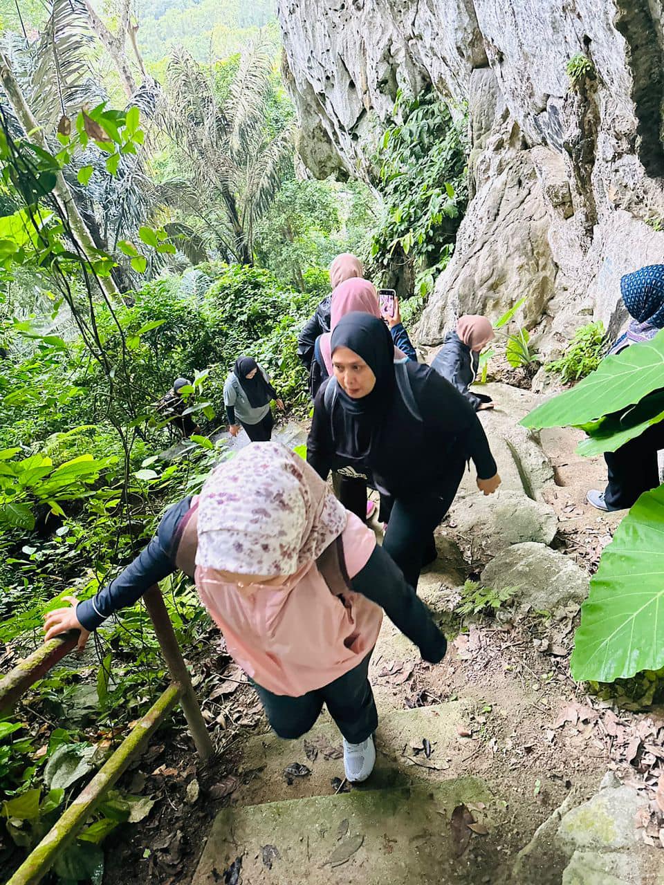 What to Pack for a Limestone Cave Hike in Pahang